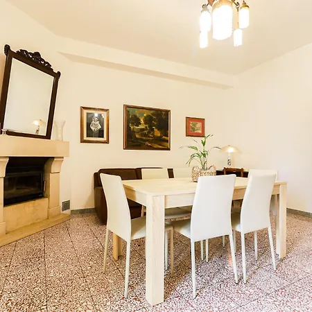 Casa Di Clara - Centralissimo Appartement *