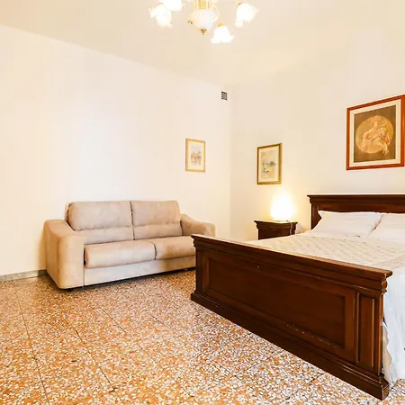 Casa Di Clara - Centralissimo *