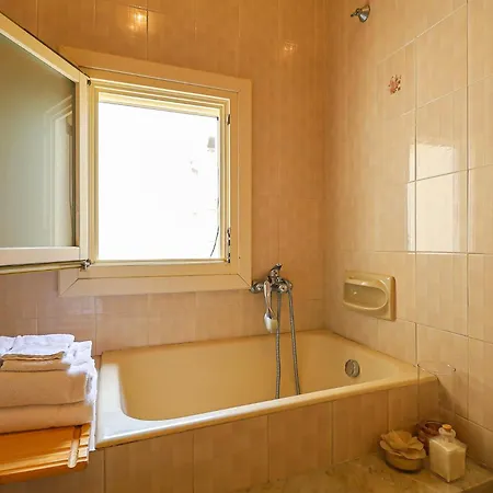 Casa Di Clara - Centralissimo Апартаменты