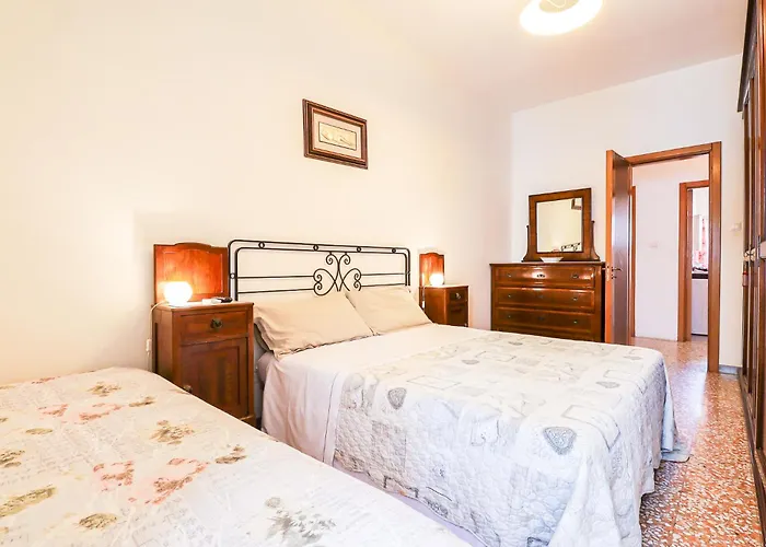 Casa Di Clara - Centralissimo Apartment *